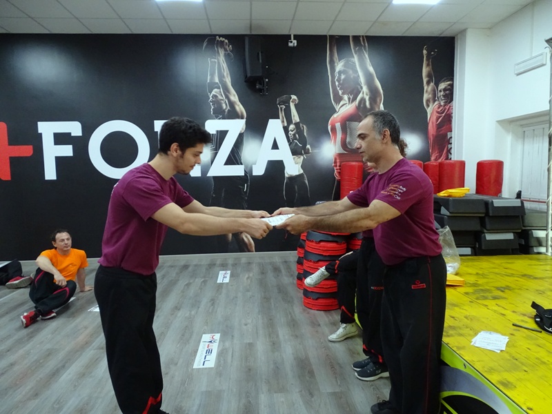 Kung Fu Academy di Sifu Mezzone scuola di wing chun e taijiquan, di wing tsun, difesa personale e arti marziali cinesi a Caserta e in Italia www.kungfuitalia.it (1)